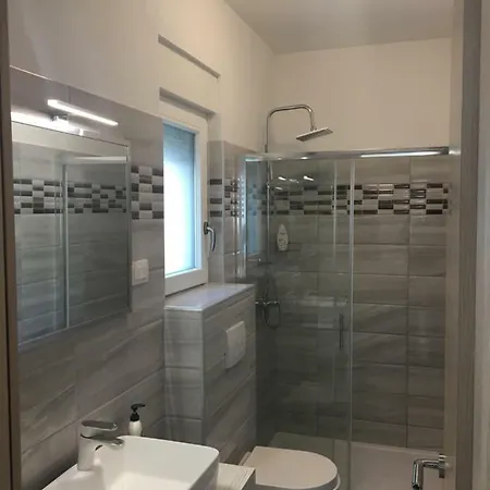 App R&a Novi Vinodolski